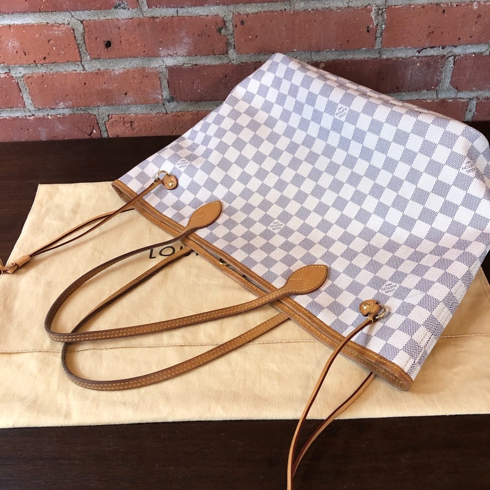 Louis Vuitton Neverfull MM in Damier Azure